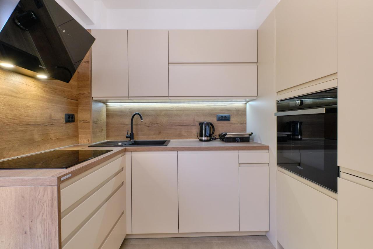 Leonida Apartment Mali Losinj Bagian luar foto